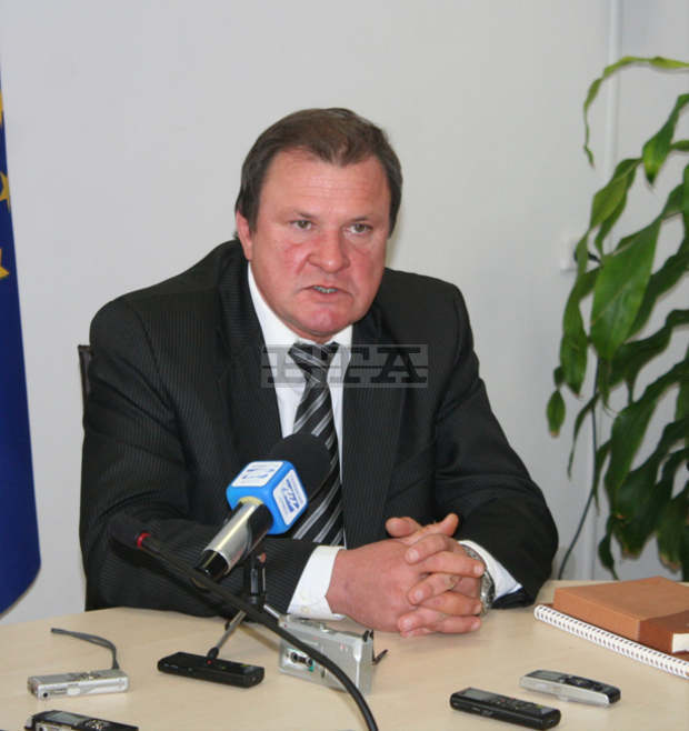 От ГЕРБ - Шумен призовават в декларация бившият областен управител Валентин Александров  да се откаже от мястото си в местния Общински съвет