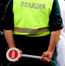 Временно е ограничено движението на пътя София - Варна, в района на село Микре, поради катастрофа с две жертви