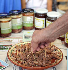 Фермерски пазар "За чиста храна" подкрепя малки местни производители и в Балчик
