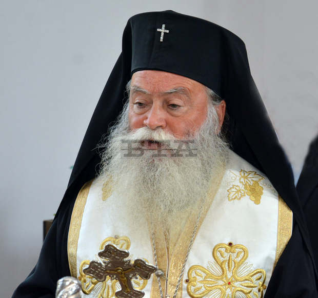 Празниците във време на пандемията трябва да посрещнем с вяра, смирение и покаяние, счита Ловчанският митрополит Празниците във време на пандемията трябва да посрещнем с вяра, смирение и покаяние, счита Ловчанският митрополит
