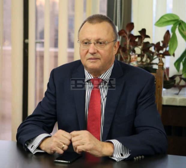 ГЕРБ постави началото на дарителска кампания в област Русе ГЕРБ постави началото на дарителска кампания в област Русе