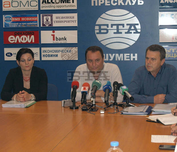 Кметът на Хитрино Нуридин Исмаил не приема мотивите за изключването му от ДПС 