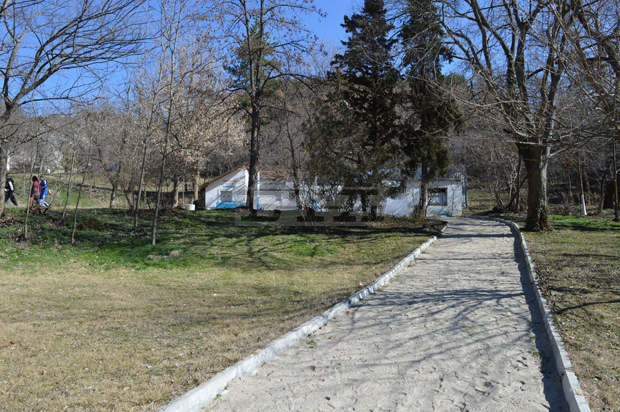 Напълно почистен е районът около "Мирото" в гр. Сандански Напълно почистен е районът около "Мирото" в гр. Сандански