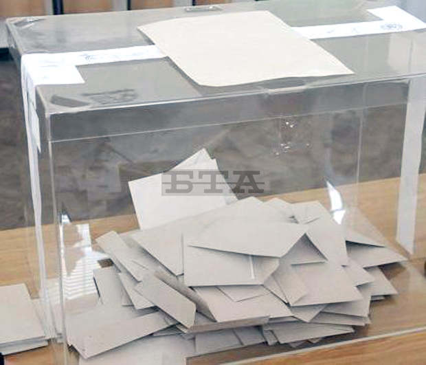 Трима са кандидатите за кмет на дуловското село Водно за предстоящите частични избори