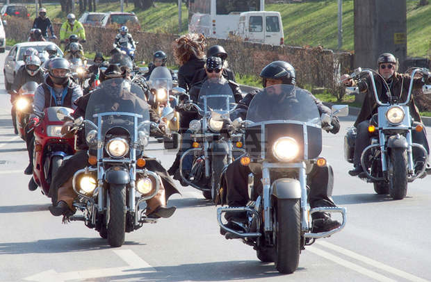 В Плевен  утре се организира мотошествие под мотото "Да на ваксинацията!"