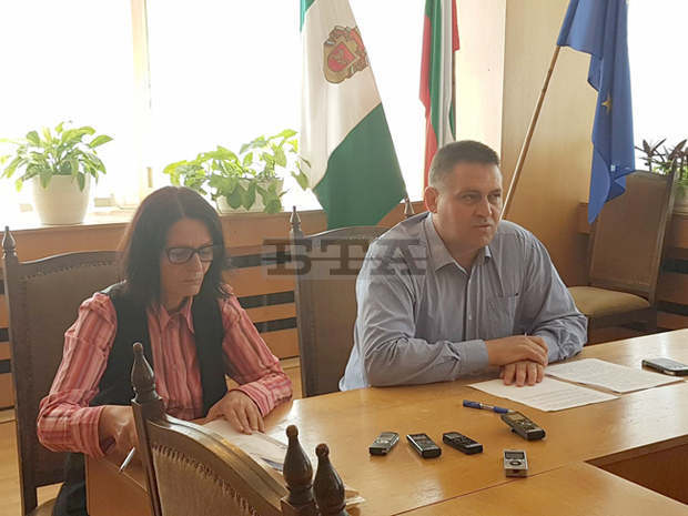Проверка на екоинспекцията не откри нарушения на Регионалното депо за отпадъци в Разград Проверка на екоинспекцията не откри нарушения на Регионалното депо за отпадъци в Разград