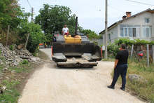 Асфалтират се  улици в селата от община Хасково