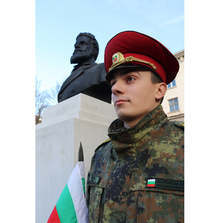 С военен ритуал във Велико Търново бяха чествани 174 години от рождението на Христо Ботев