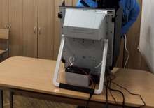 Спряно е машинното гласуване в четири секции в Бургаско