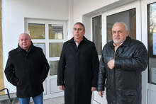 Оранжерия с 77 килограма канабис е открита в имот на руска гражданка в Монтанското село Якимово