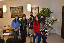 Кметът на Ловеч отличи състезатели от клуба по киокушин