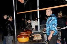 Коледният базар в Ямбол отвори врати