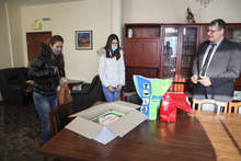 Девойка от Търговище получи подарък от благотворителната кампания на МВР