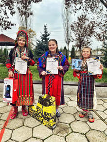 Раздадоха награди на ученици от Хасково, представили старини от архива на баба и дядо