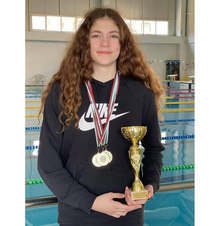 Състезателка по плуване е спортист номер 1 на Силистра за 2021 година