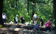 Археолози подновиха разкопките в местността "Петрова нива" в Археологическия резерват  "Сборяново"