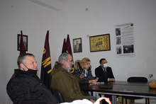 Кандидат-депутатът на ВМРО за Варна и Шумен Ернестина Шинова се срещна с членове на Пчеларския съюз