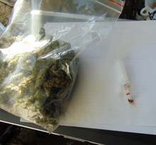 Наркотици и незаконно оръжие са иззети при операция на служители на РУ-Силистра