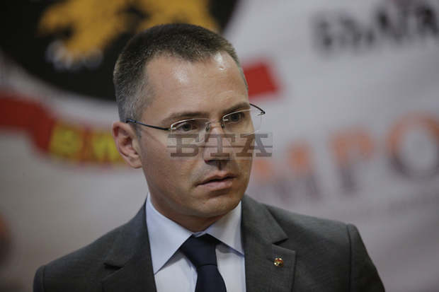 Ангел Джамбазки от ВМРО обжалба заповедта за "зеления" сертификат