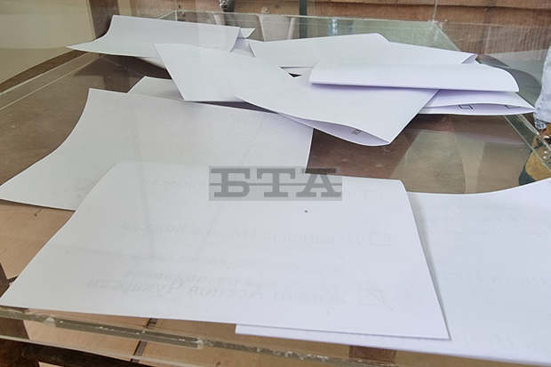 Жителите на две благоевградски села избираха на балотаж и кметски наместник