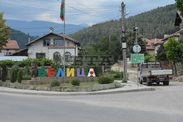 "Властелинът на планините" или как в Белица гледат на мечките