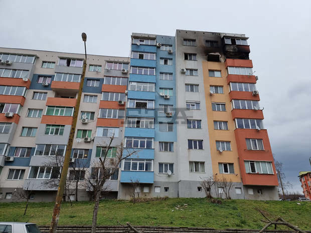 Три са жертвите на пожара, който горя вчера в апартамент в жилищен блок в Благоевград