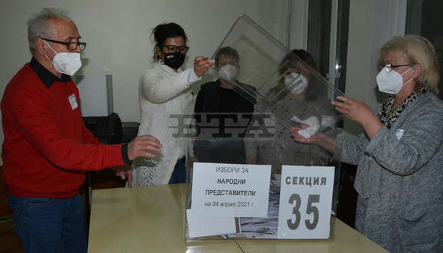 При 49,71 процента избирателна активност приключиха изборите в област Хасково