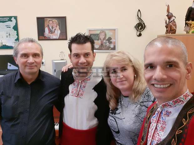 Учители събират дарения за коледната трапеза на деца в неравностойно положение