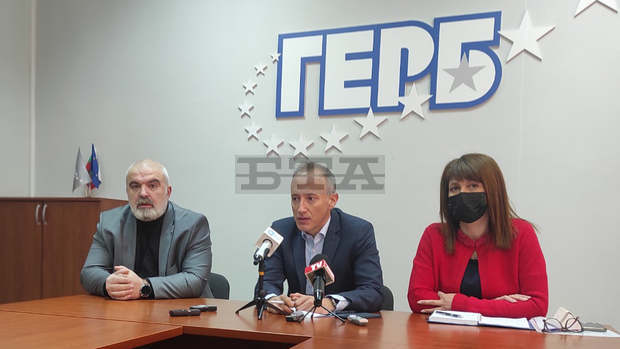 Заплатите на учителите ще се увеличат, но не чувствително, защото средствата ще компенсират инфлацията, прогнозира депутатът Красимир Вълчев