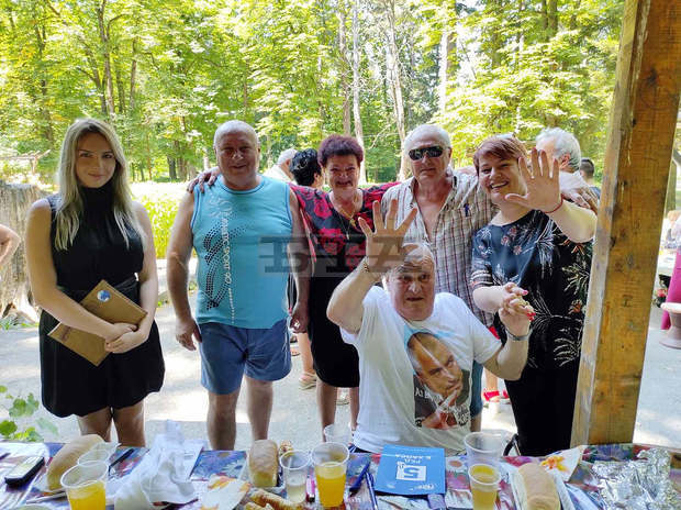 В ГЕРБ няма хора които мразят, а има хора, които градят, заяви във Вършец водачът на листата за област Монтана Ирена Димова