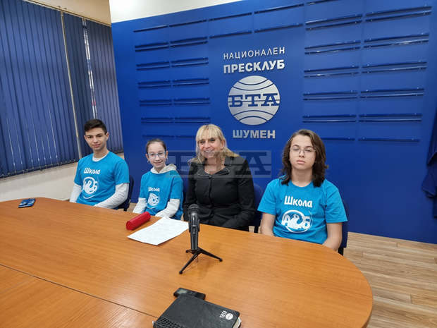 Българските национални отбори спечелиха Международният есенен турнир по информатика в Шумен и Балканската олимпиада по информатика