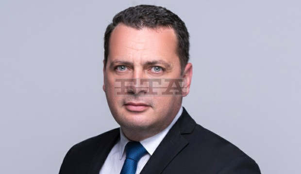 Вървим абсолютно последователно по нашите цели, защото те са целите и на България, заяви Иван Ченчев от БСП