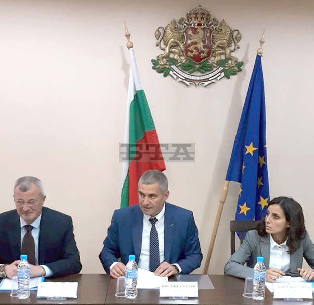 Проведено е второ за годината заседание на Областната комисия "Безопасност на движението по пътищата" в Силистра Проведено е второ за годината заседание на Областната комисия "Безопасност на движението по пътищата" в Силистра