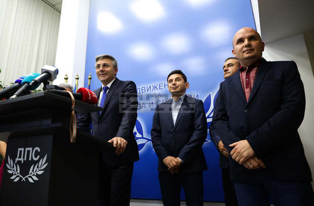 ДПС запазва относителния си дял на тези избори, заяви Мустафа Карадайъ
