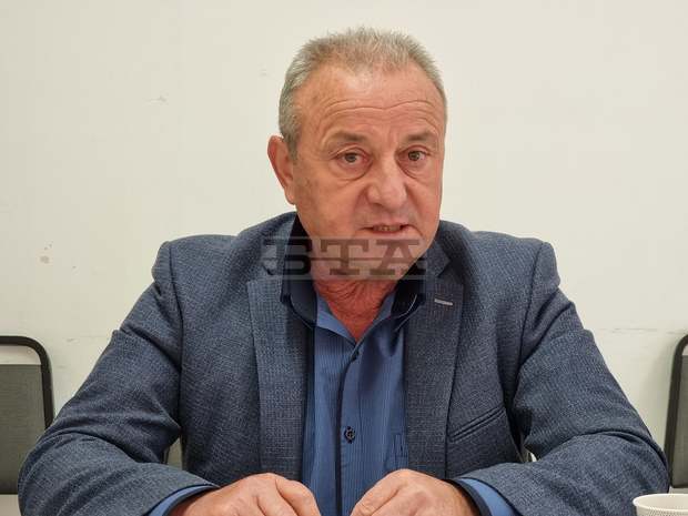 БСП - Ловеч ще излезе с позиция относно оставката на Корнелия Нинова след президентските избори