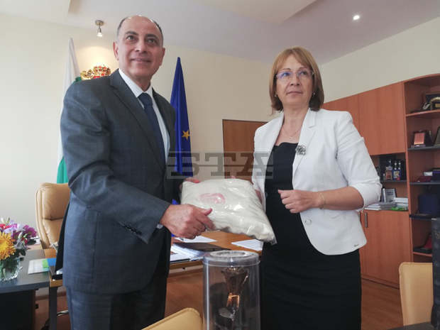 Ученици от Казанлък, Гърция и Египет опознават заедно културното наследство на трите страни