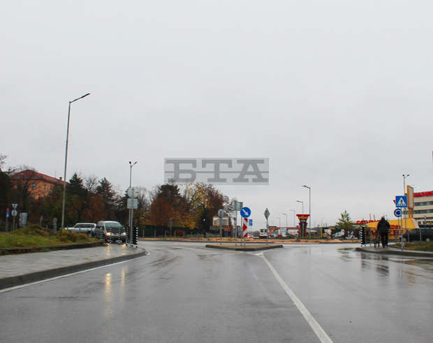 Кръгово движение на входа на Свиленград ще бъде обновено и озеленено