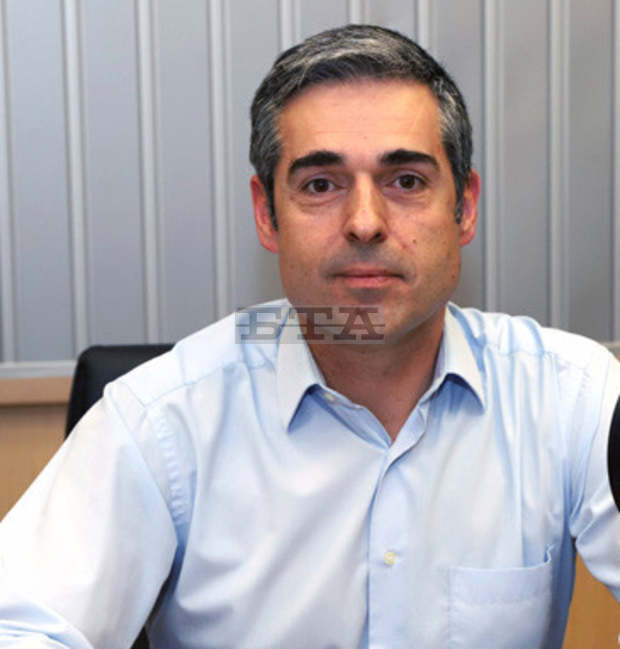 Трябва да приветстваме огромната мобилизация на българските граждани по света, коментират от обществения съвет към ЦИК