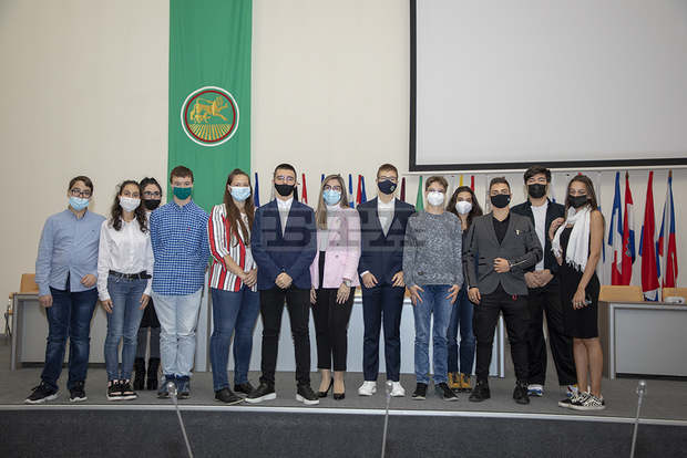 Новият младежки общински съвет на Стара Загора положи клетва