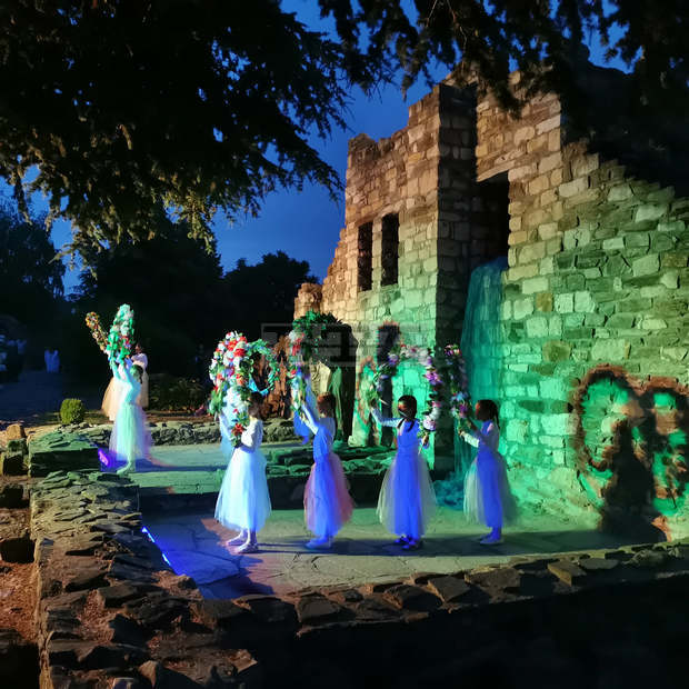 С театрална постановка децата от Неделното училище в Кърджали приключиха учебната година по вероучение