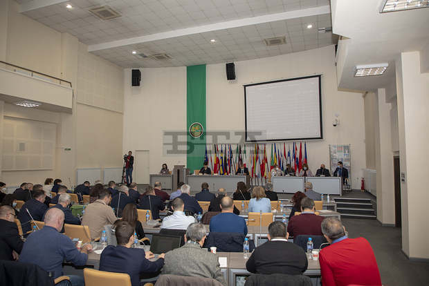 В Стара Загора удължават с шест месеца освобождаването на търговците от пълни местни такси