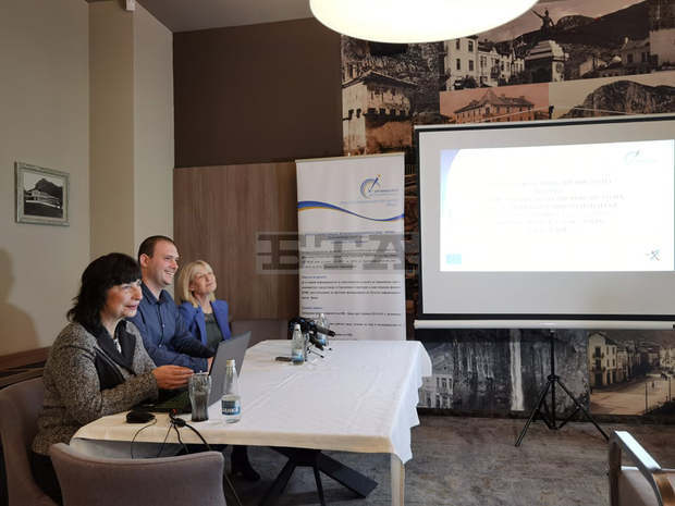 Повече от 3500 потенциални кандидати с проекти са получили подкрепа от Областния информационен център във Враца за три години