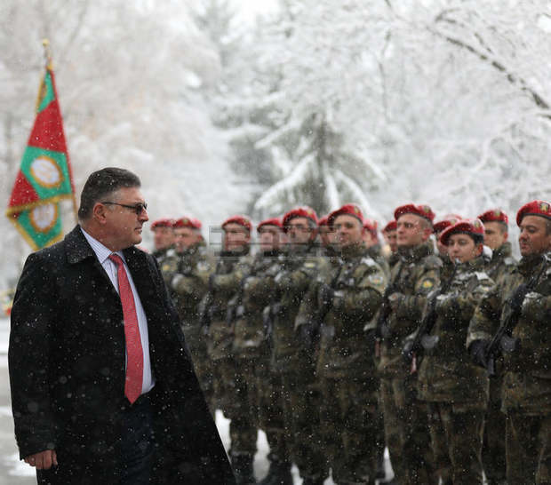 Министър Георги Панайотов: Мобилната КИС е едно от най-успешните формирования в Българската армия