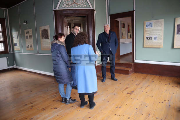 Кметът Здравко Димитров инспектира къща "Стамболян" и "Данчовата къща" в Стария град