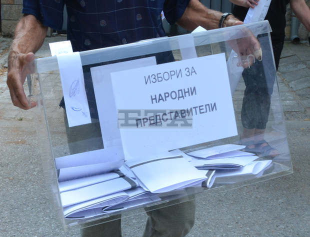 Община Търговище приема заявления от карантинирани, желаещи да гласуват в подвижна урна