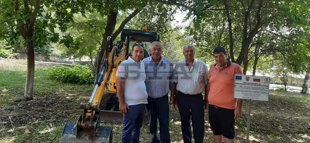 Със 745 000 лв. ремонтират площадите в четири села в община Бойчиновци