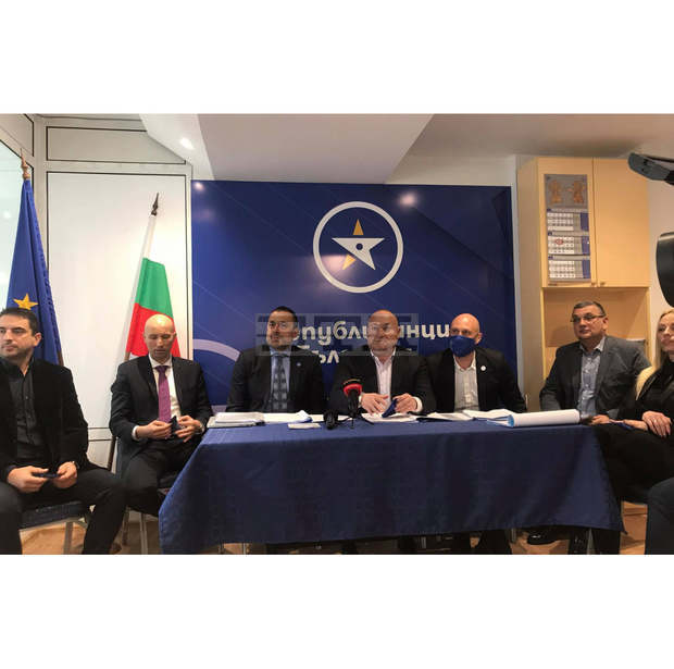 Републиканци за България откри предизборната кампания във Варна