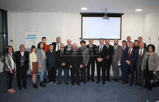 Документалният филм "Споменът " е бил  прожектиран за първи път в Кърджали