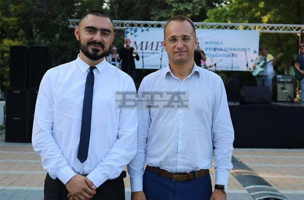 Имаме волята и желанието да направим промяна в България, заяви Симеон Славчев от партия МИР