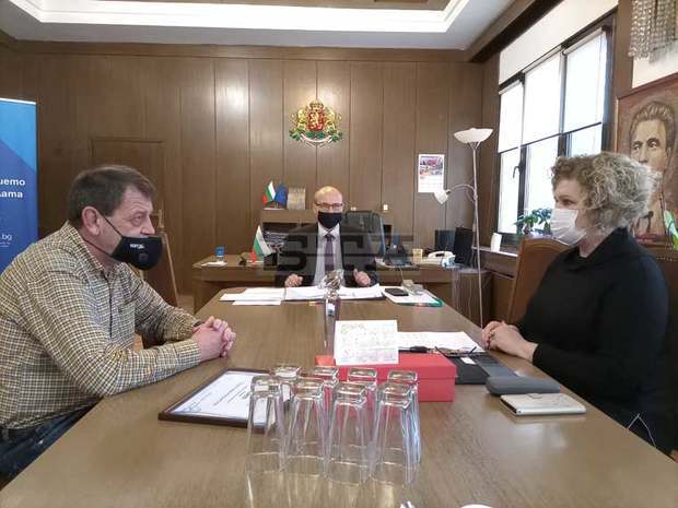 Областният управител на Ловеч свиква кризисния щаб по здравеопазването